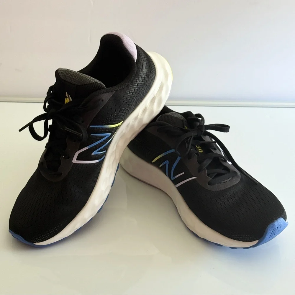 New Balance Black Athletic Running Sneakers Shoes Size 8.5 Male | 10 Women